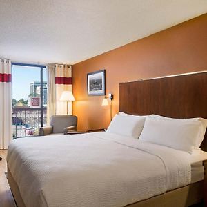 Guest Room 1 King